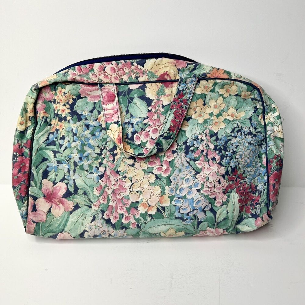 Trina Granny Chic Floral Makeup Bag Vintage Canvass 9x13
